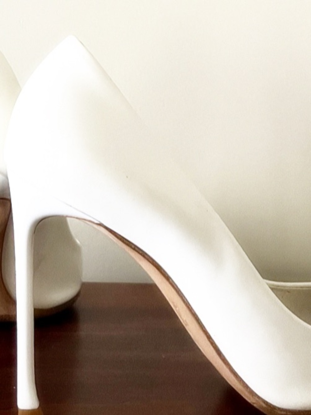 Dior White Pointed-Toe Stiletto Pump